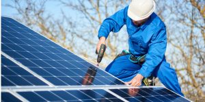 Installation Maintenance Panneaux Solaires Photovoltaïques à Matigny